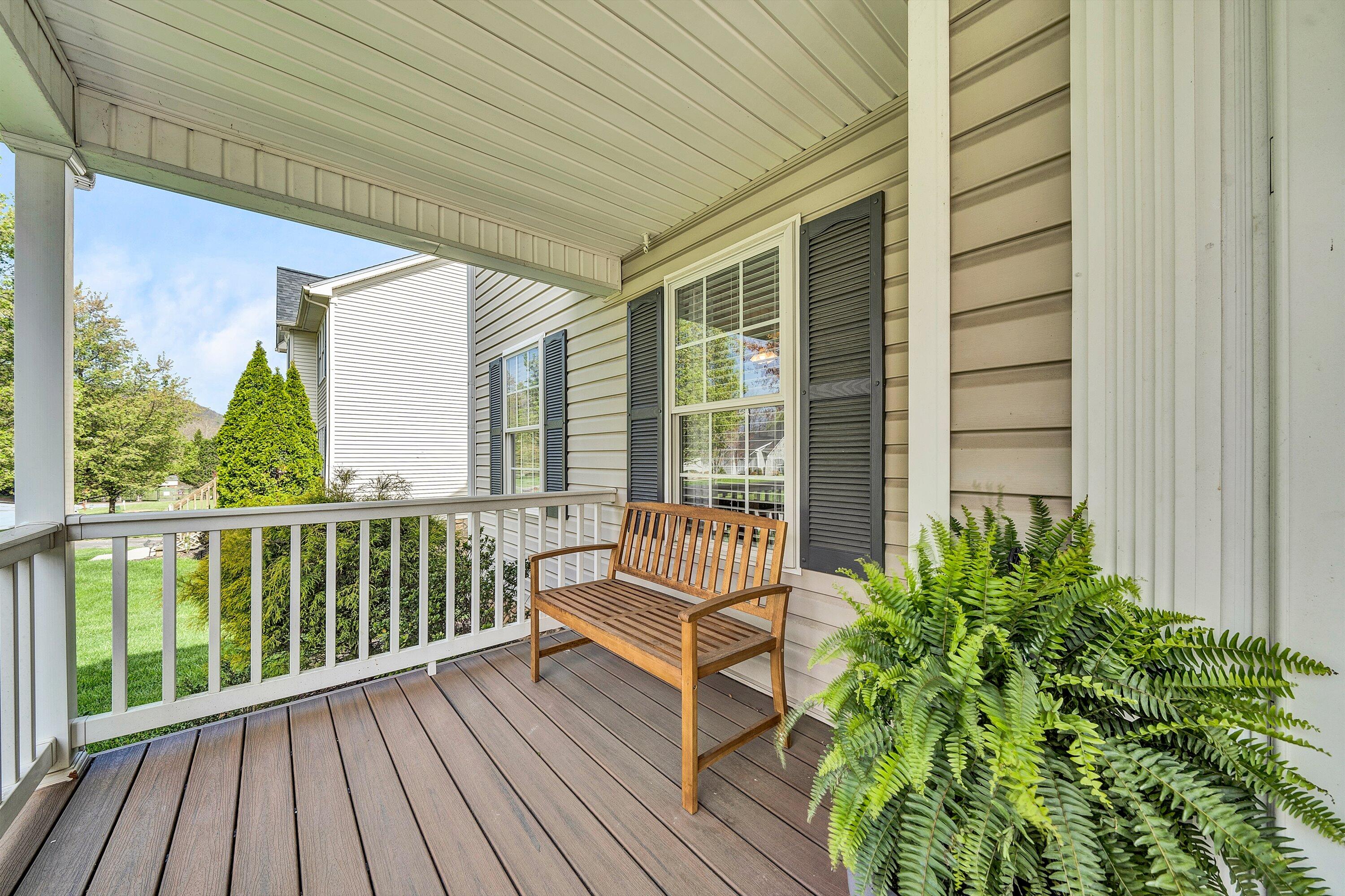 3129 Valley Stream DR