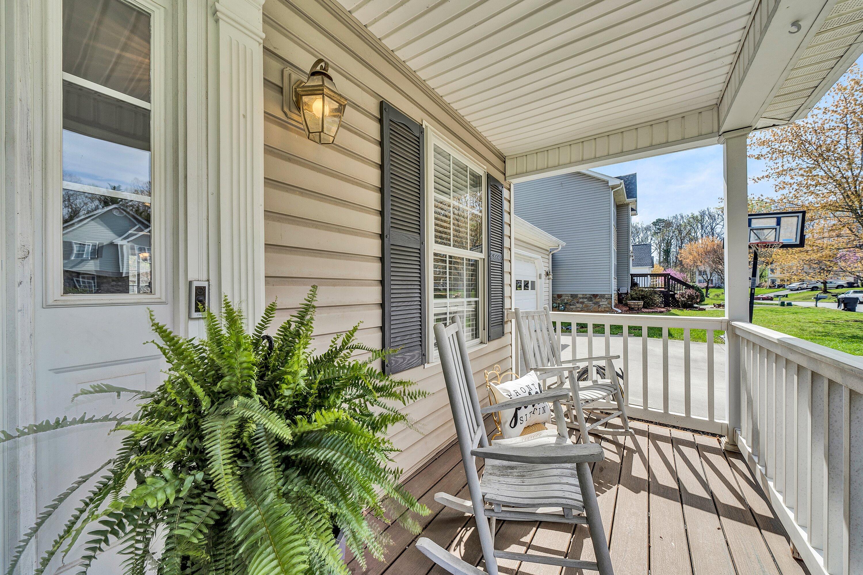 3129 Valley Stream DR