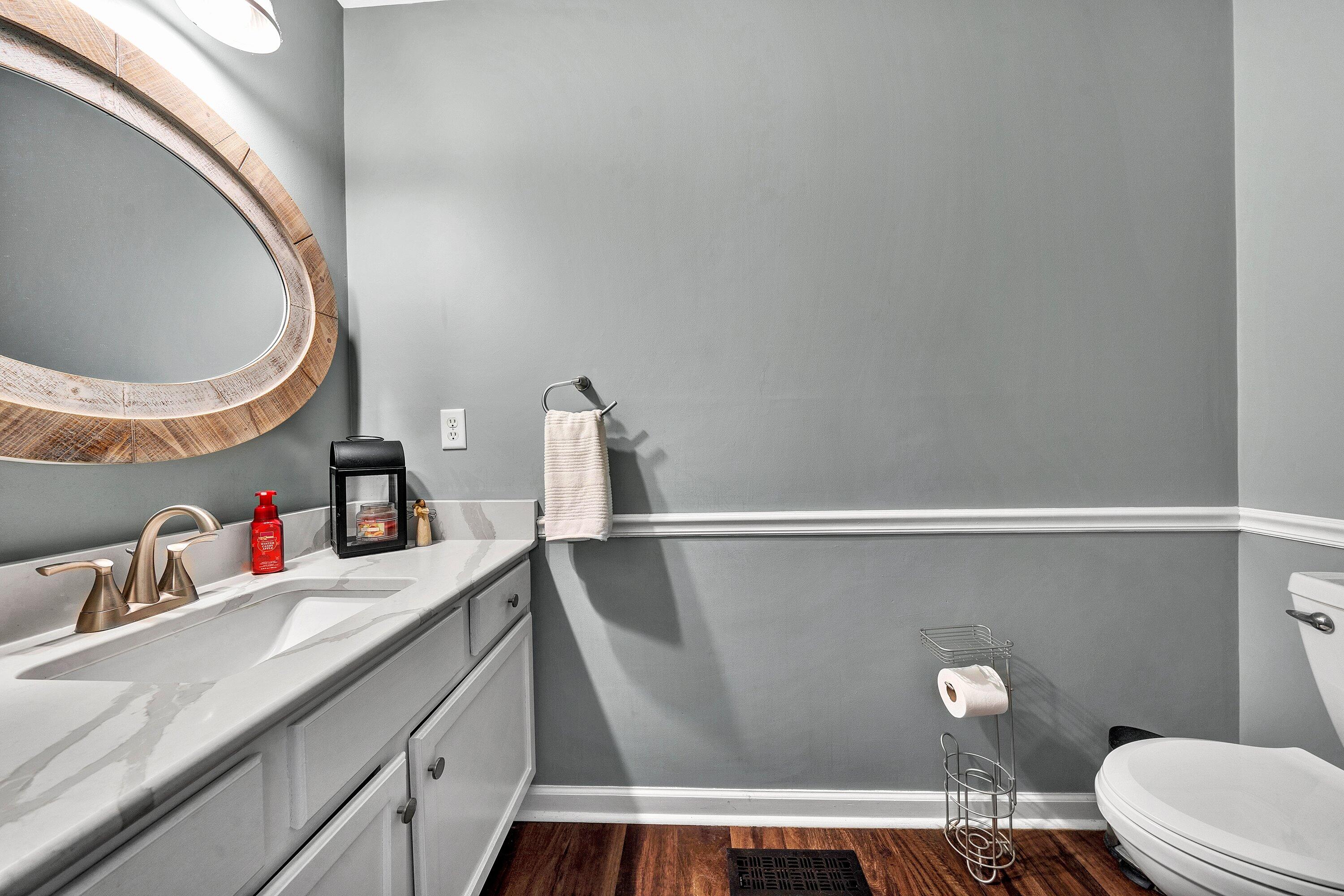 3129 Valley Stream DR