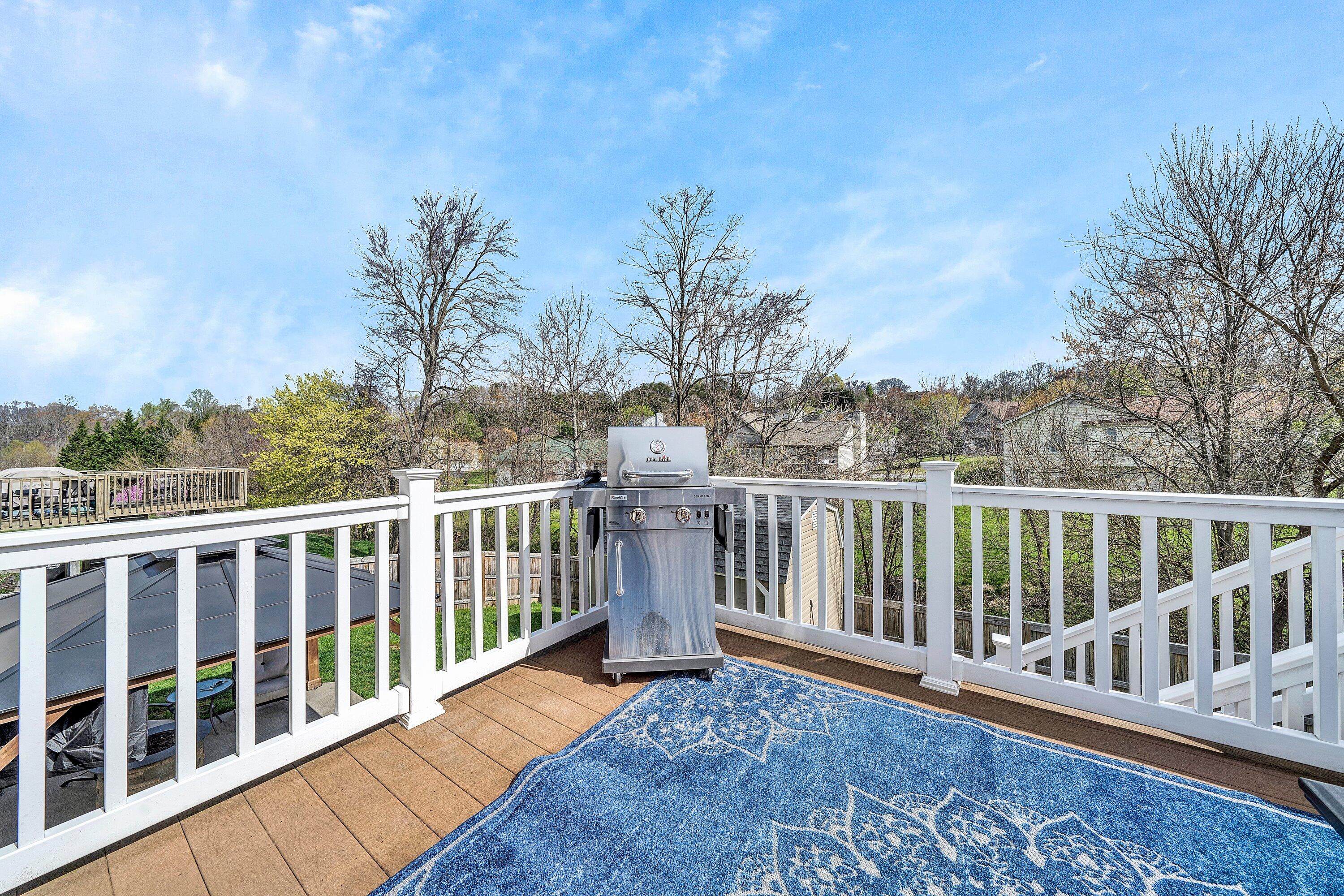 3129 Valley Stream DR