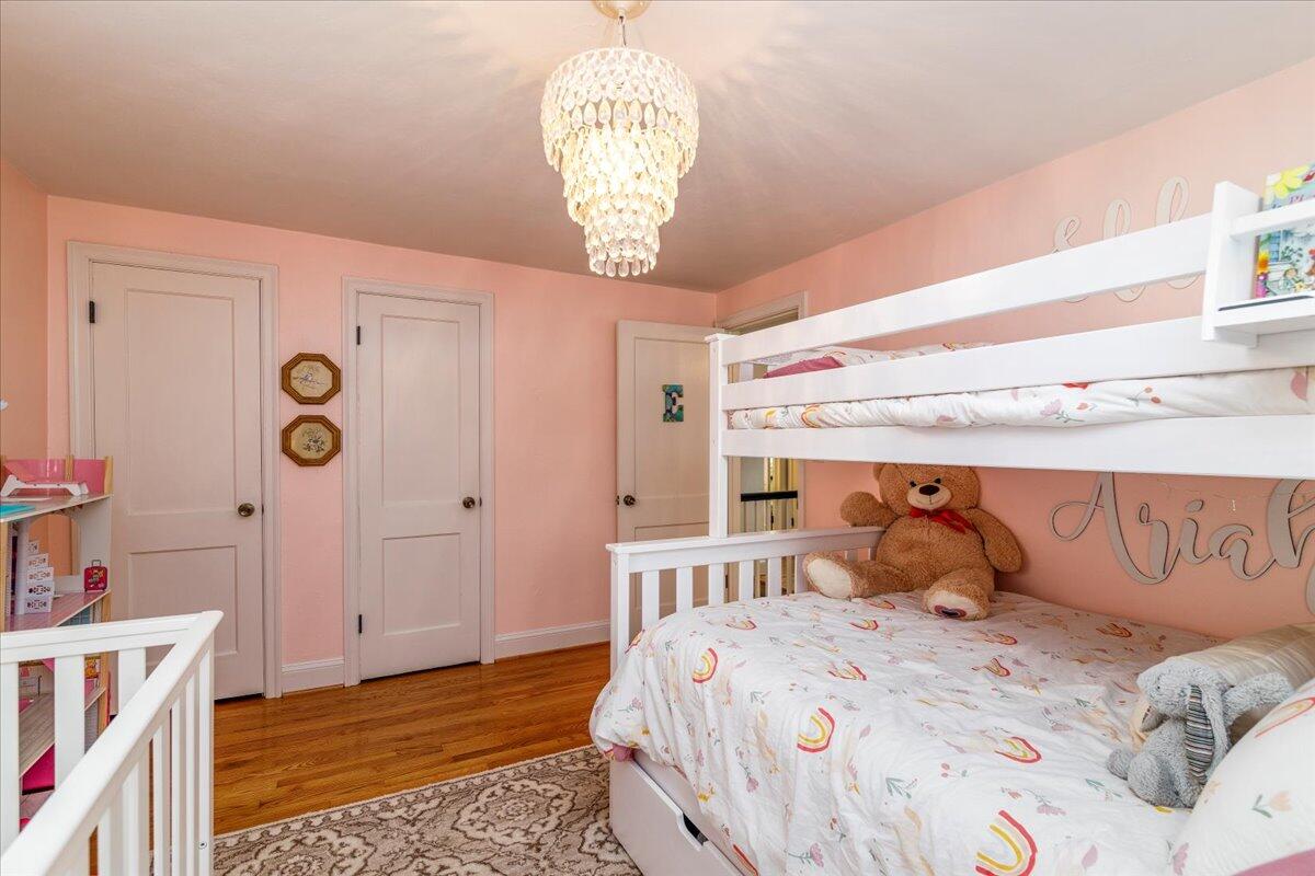 2627 Northview DR SW