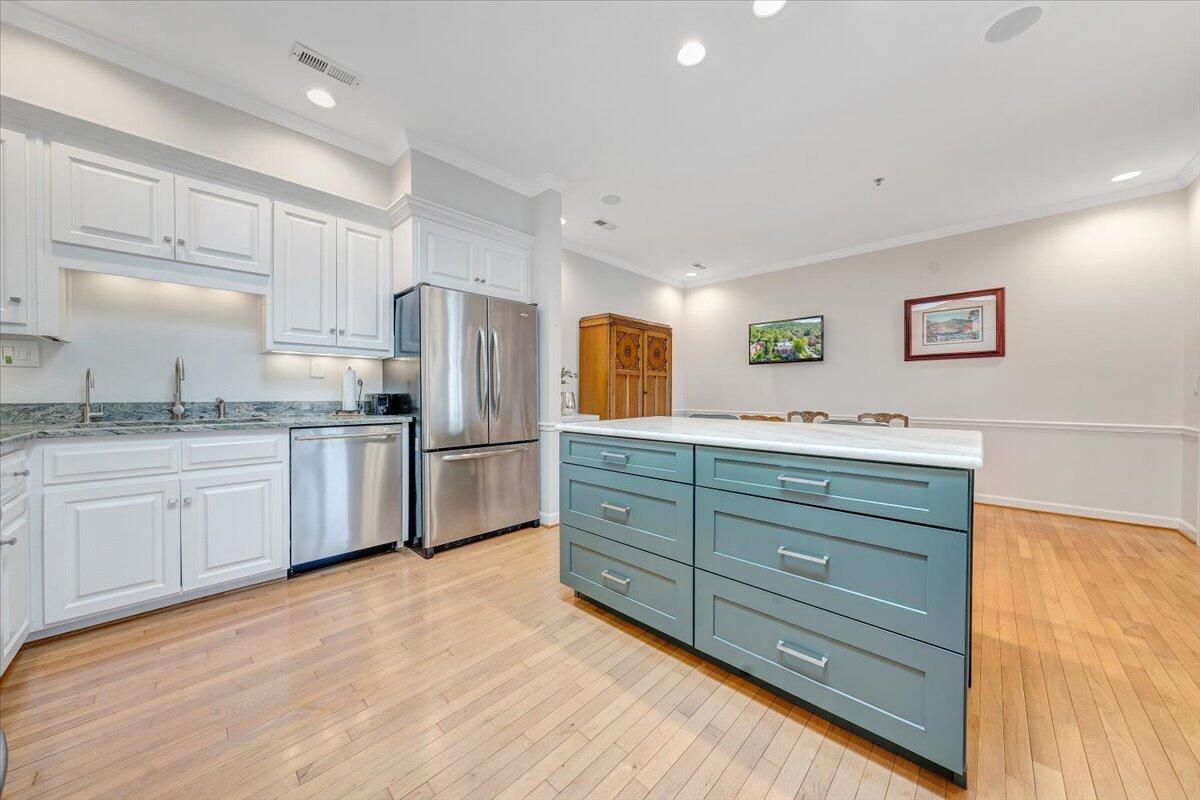 2208 S Jefferson ST Unit: 313