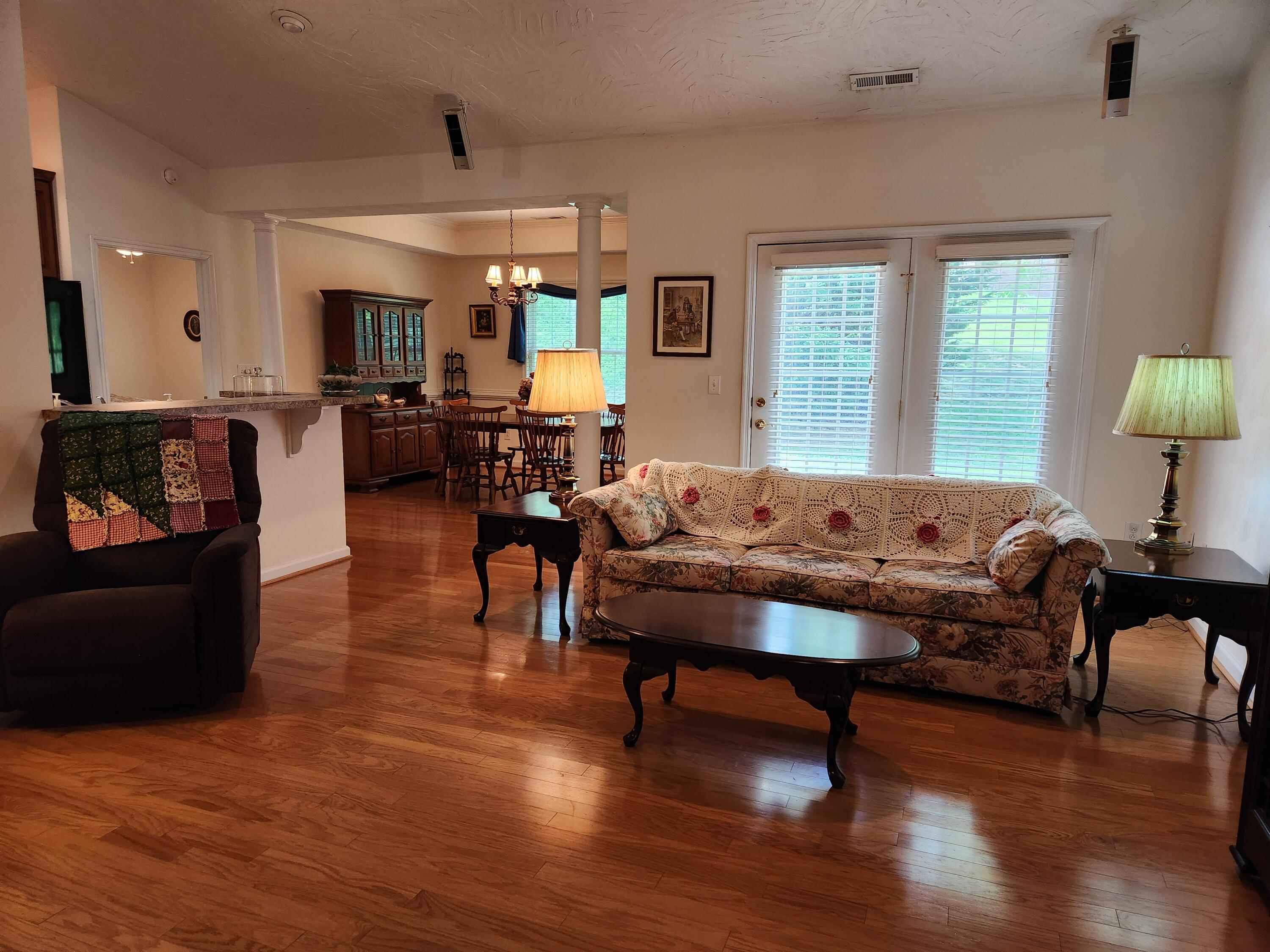 513 GREENWAY LANDING PL