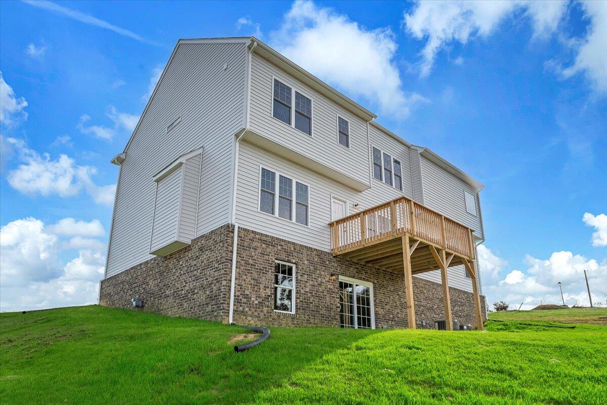 109 Simms BLVD