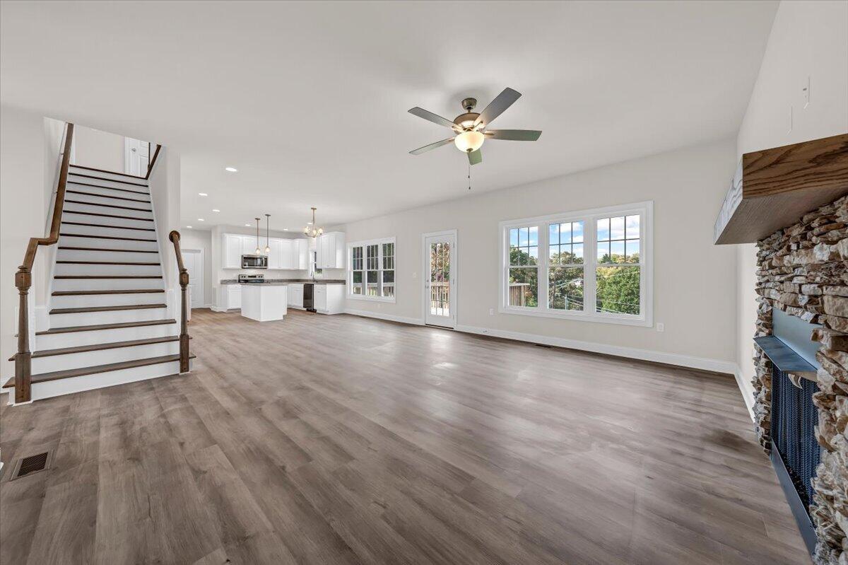 109 Simms BLVD
