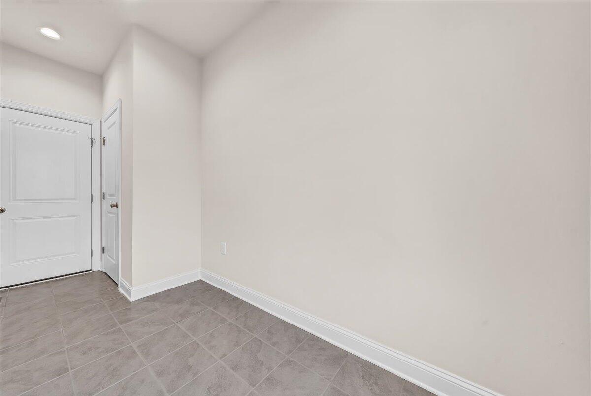 109 Simms BLVD