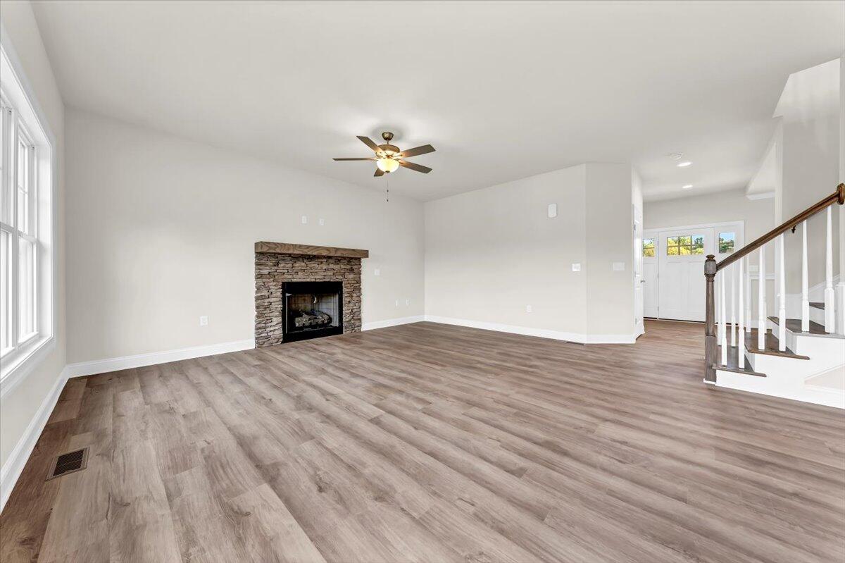 109 Simms BLVD