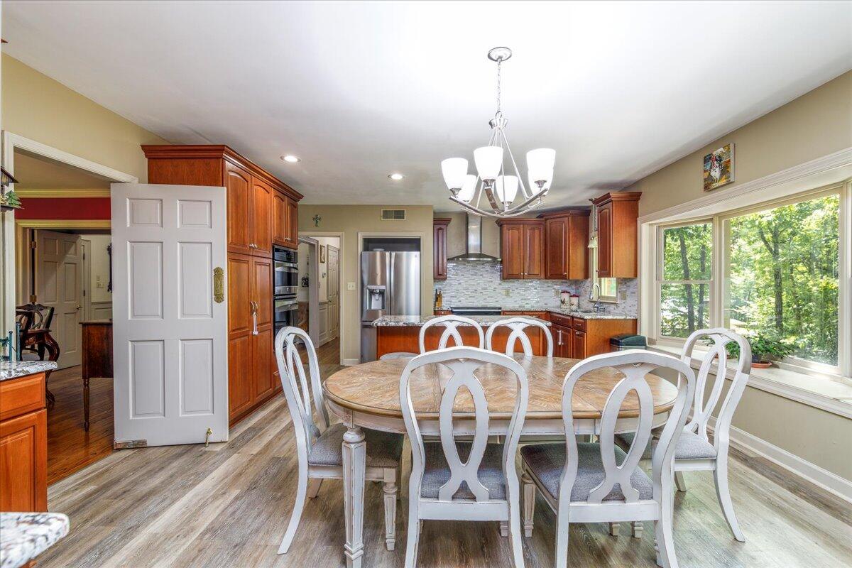 1486 Hollybrook RD