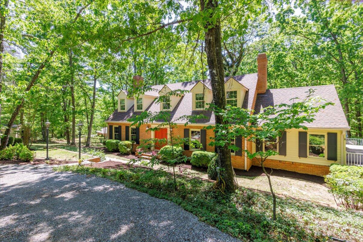 1486 Hollybrook RD