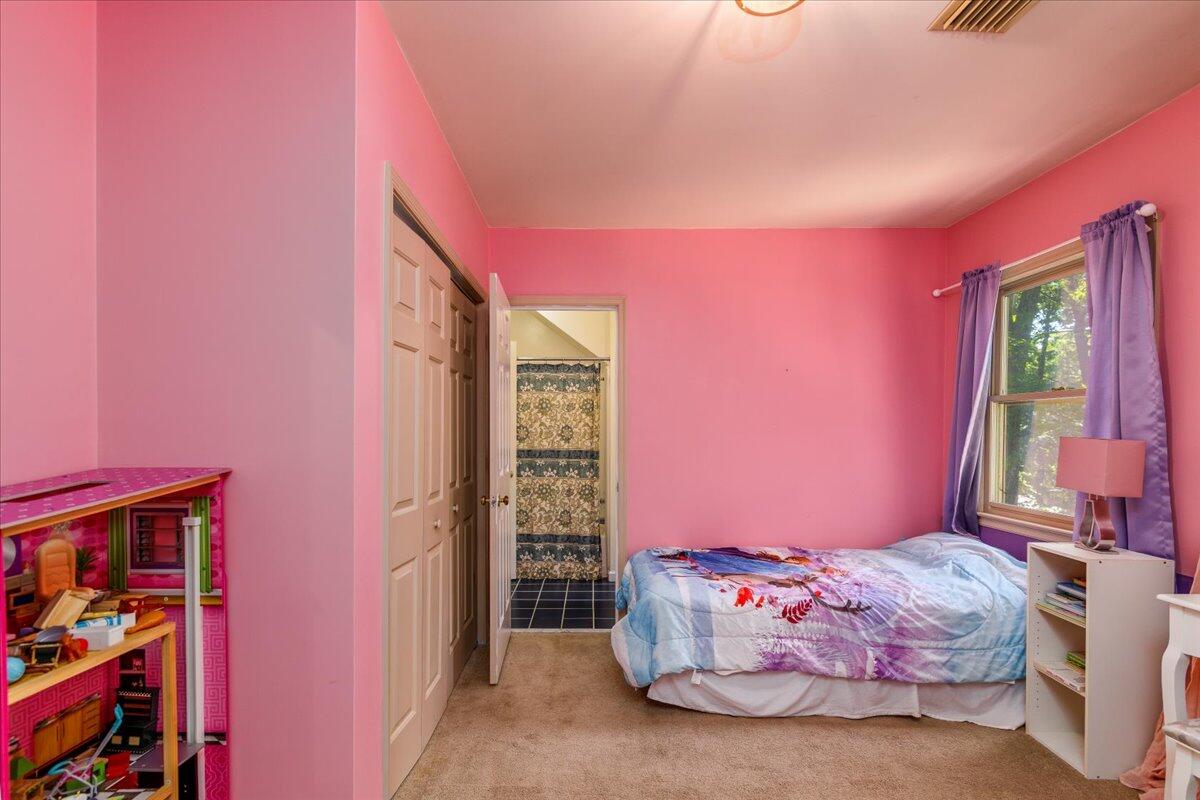 1486 Hollybrook RD