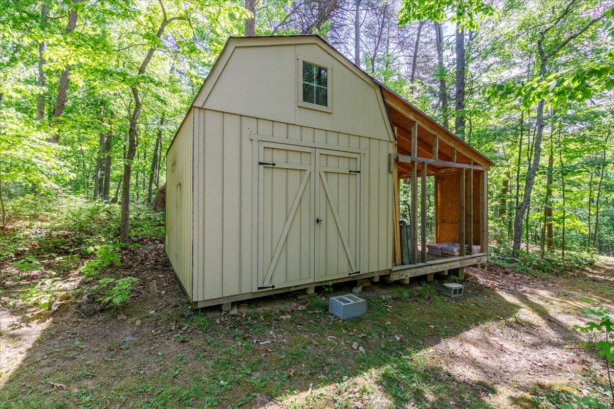 1486 Hollybrook RD