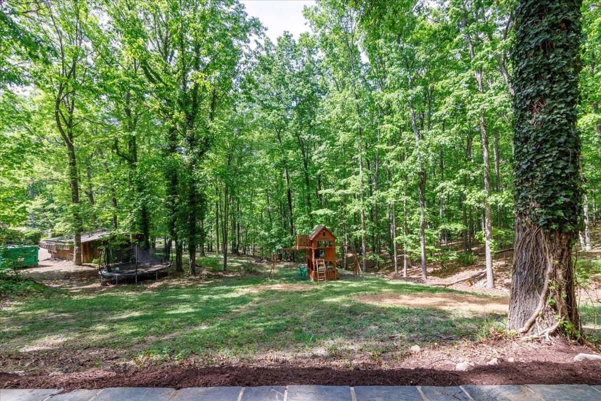 1486 Hollybrook RD