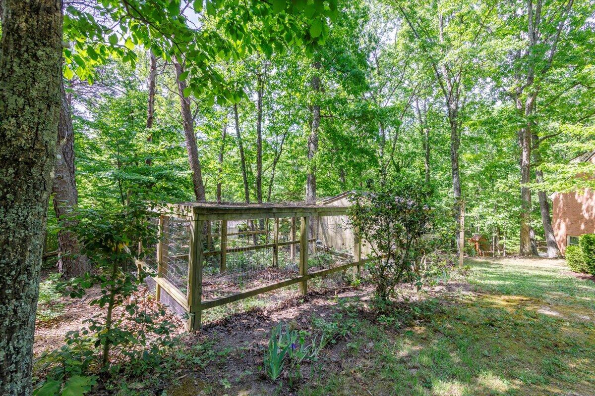 1486 Hollybrook RD