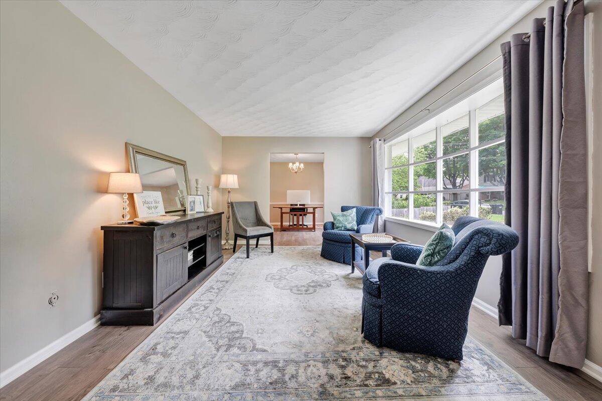 3113 Clearview DR