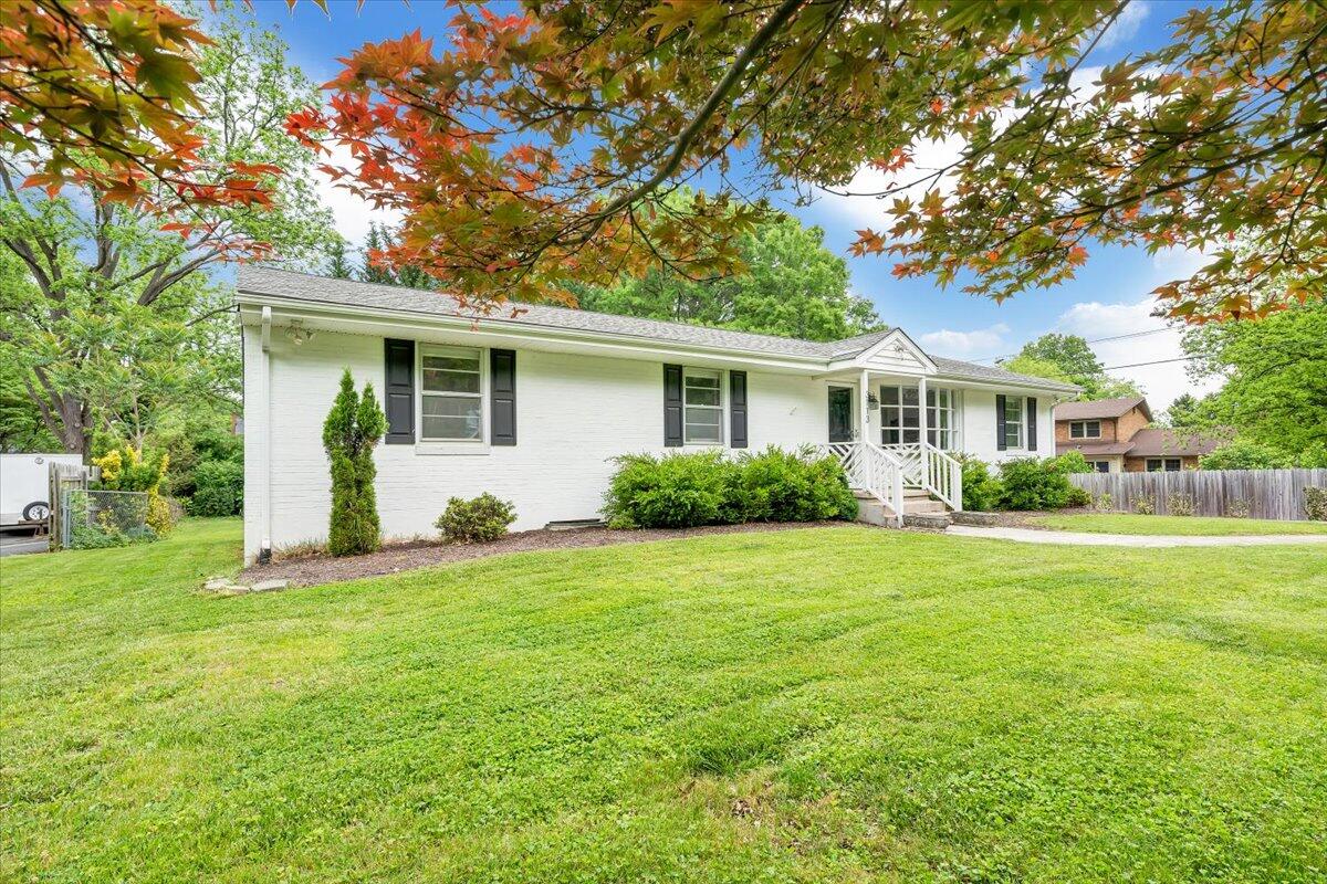 3113 Clearview DR