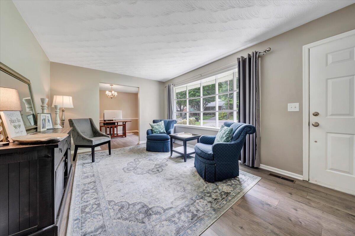 3113 Clearview DR