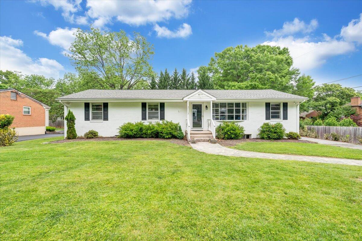 3113 Clearview DR