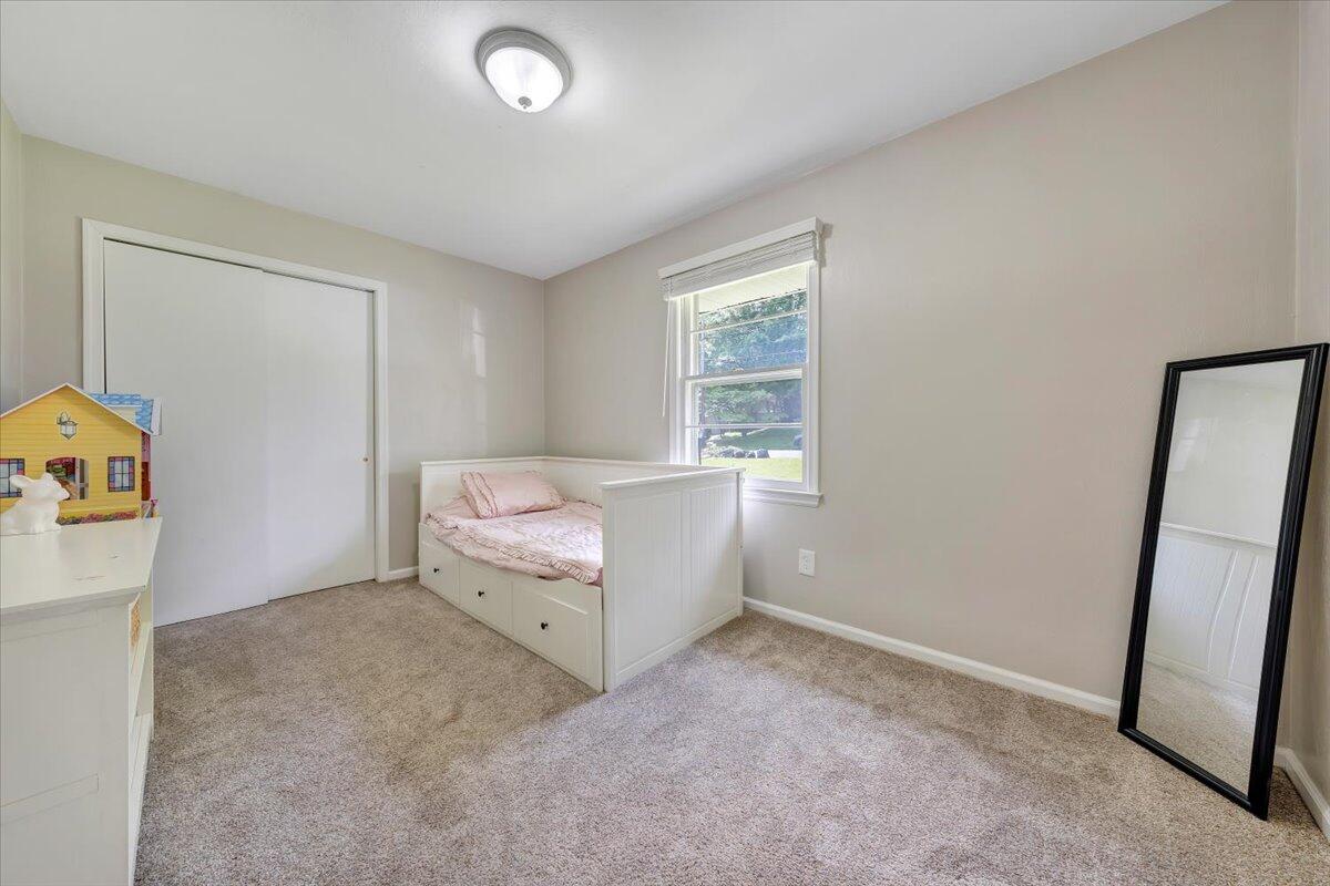 3113 Clearview DR