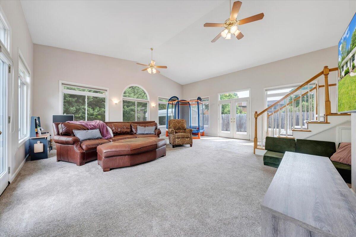 3113 Clearview DR