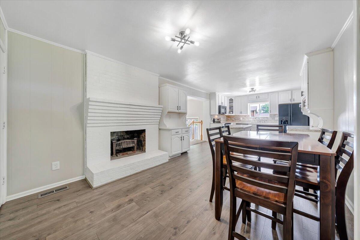 3113 Clearview DR