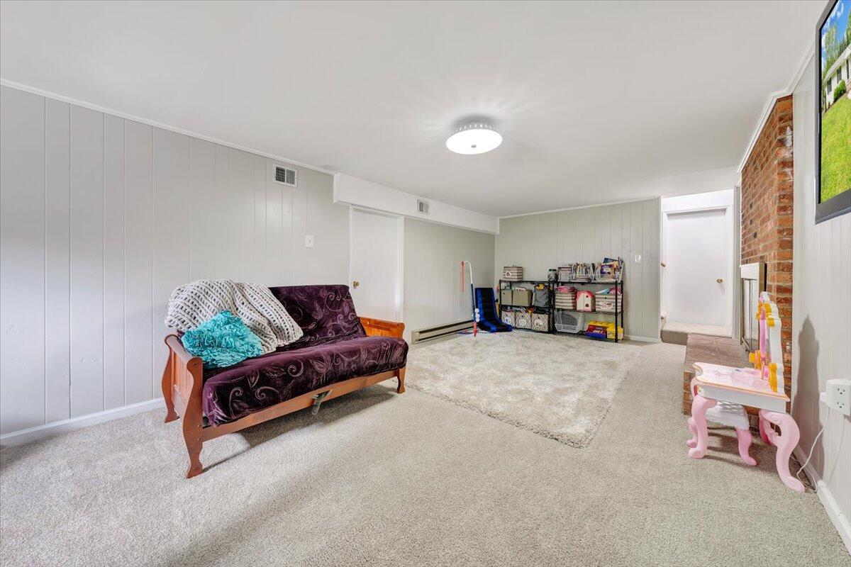 3113 Clearview DR