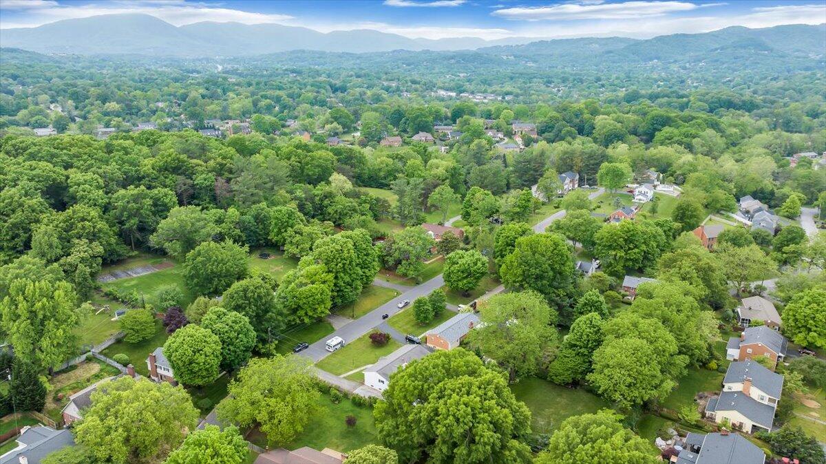 3113 Clearview DR