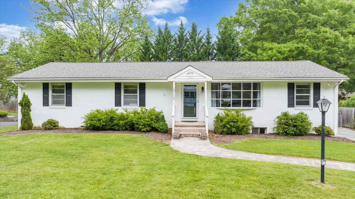 3113 Clearview DR