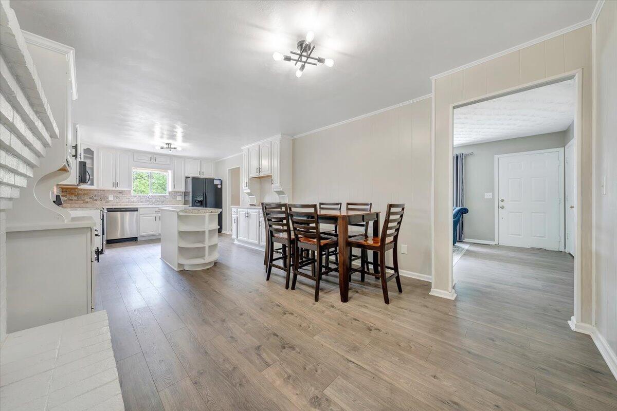 3113 Clearview DR