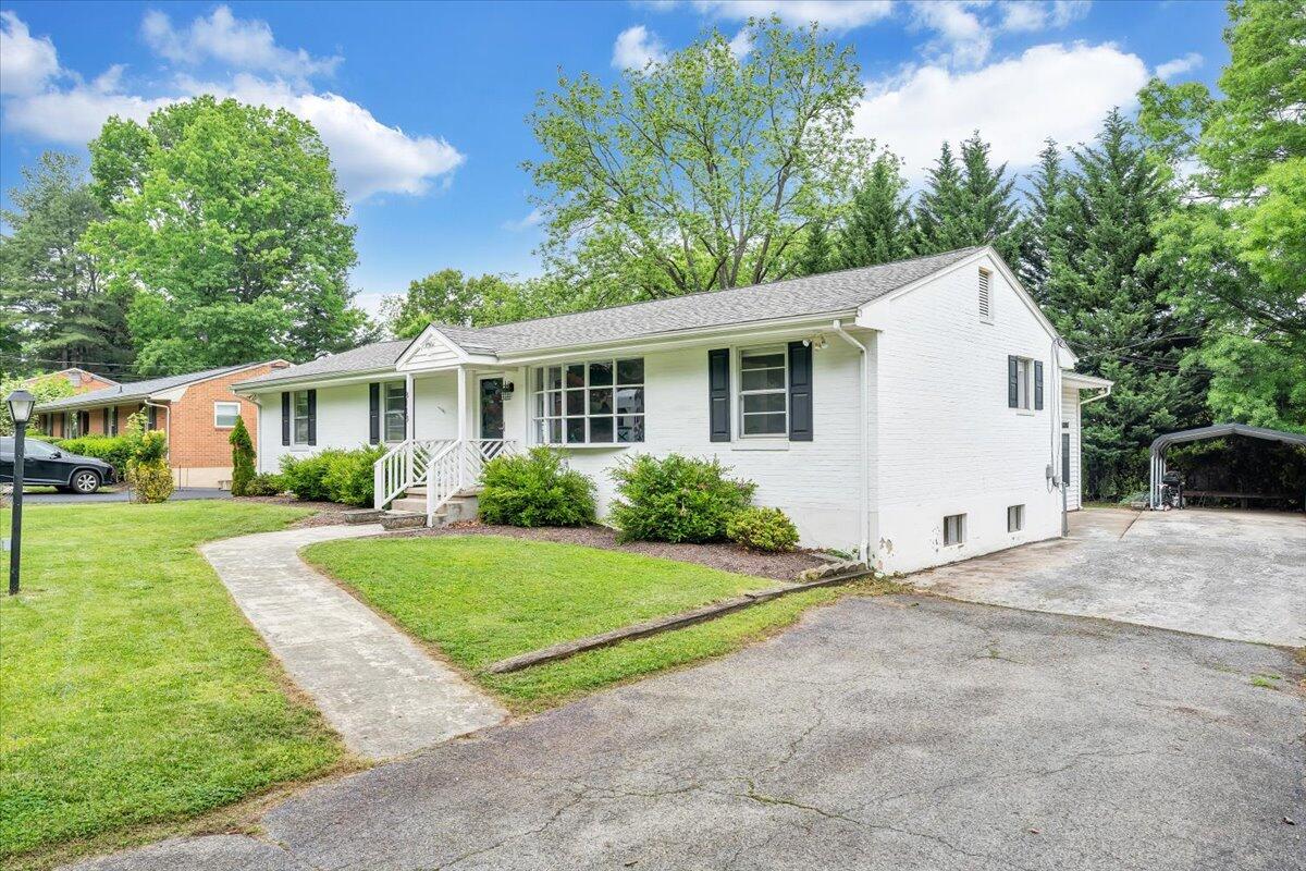 3113 Clearview DR