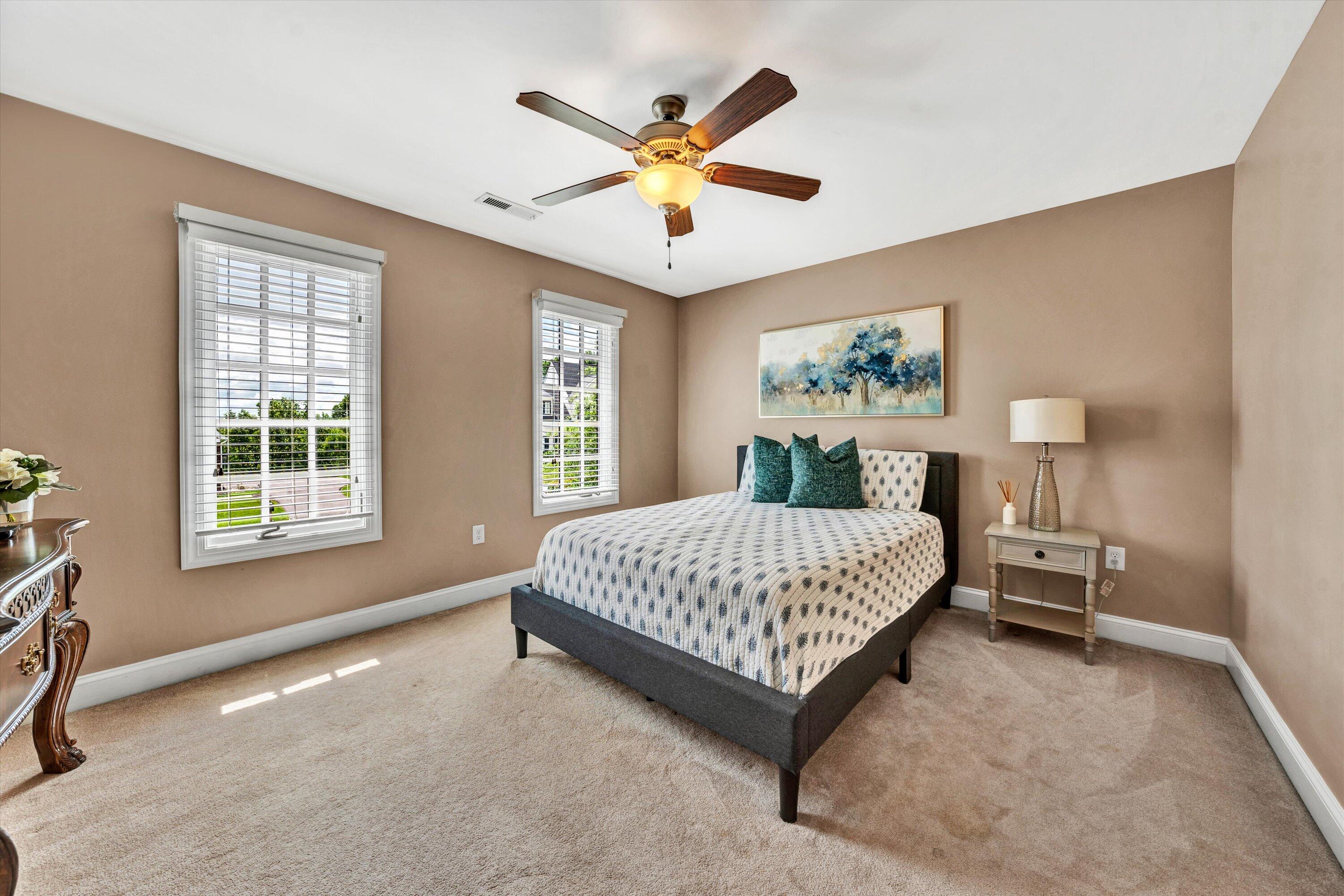 6900 Fairway Ridge RD