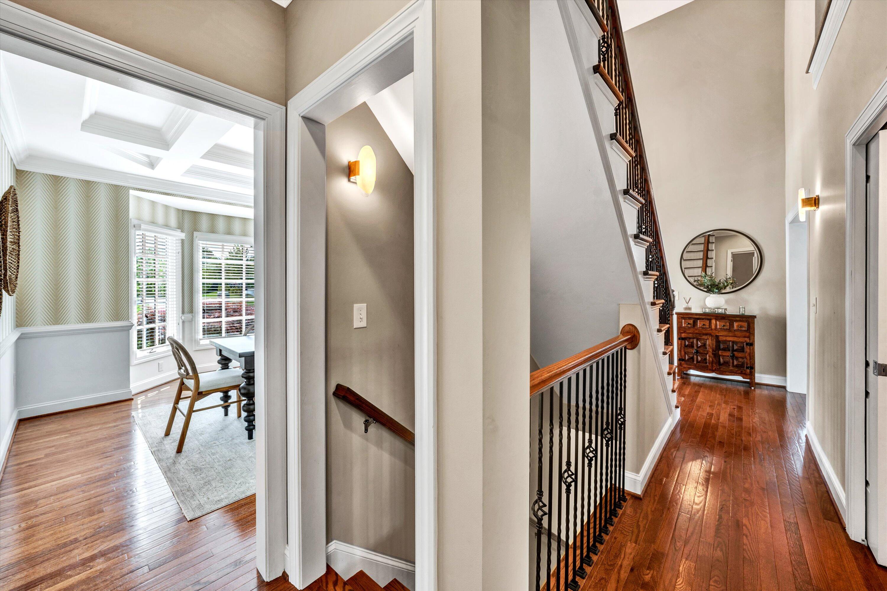 6900 Fairway Ridge RD