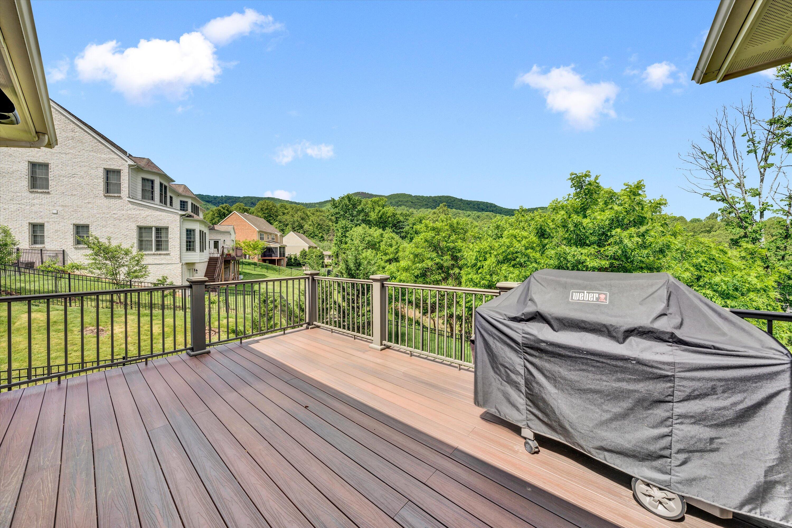 6900 Fairway Ridge RD