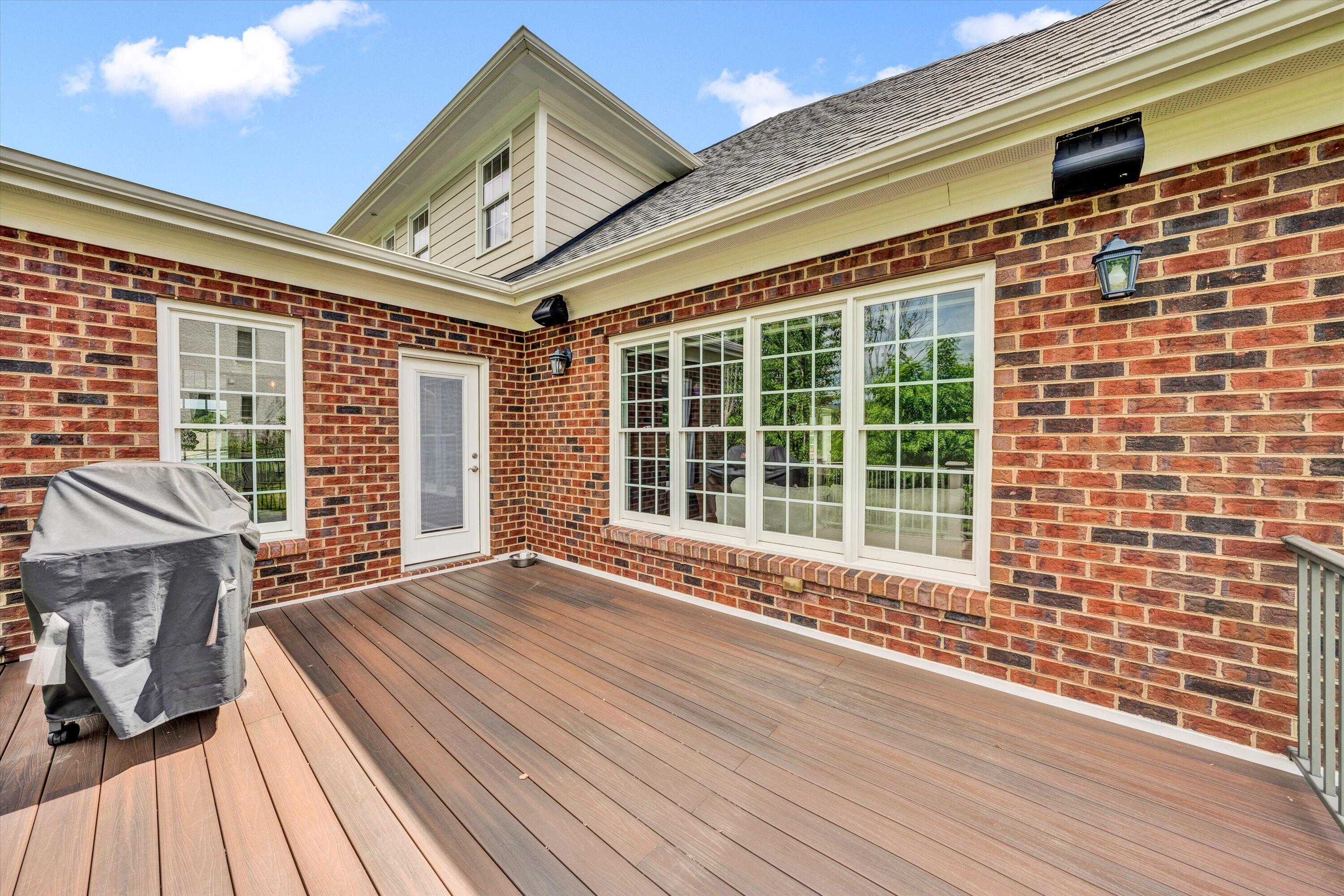 6900 Fairway Ridge RD