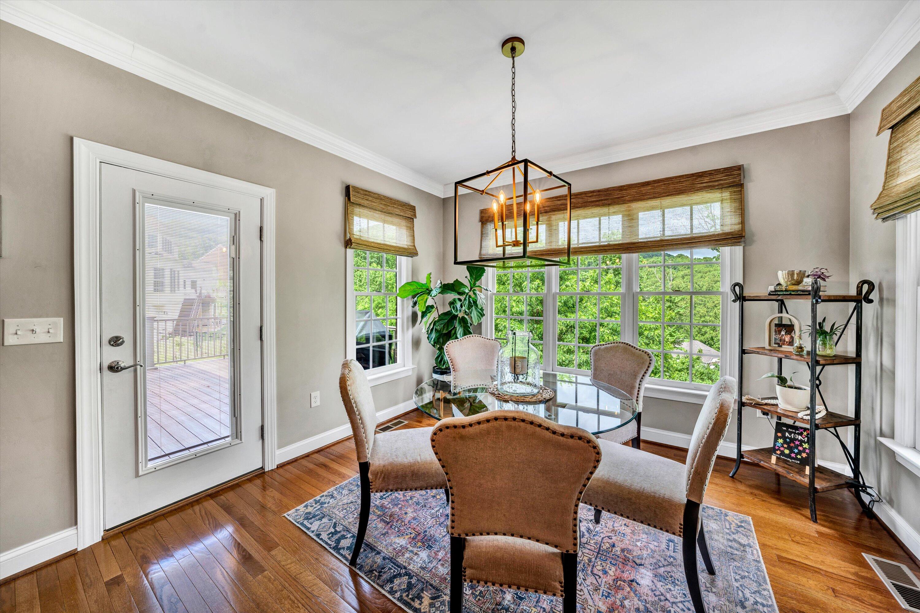 6900 Fairway Ridge RD