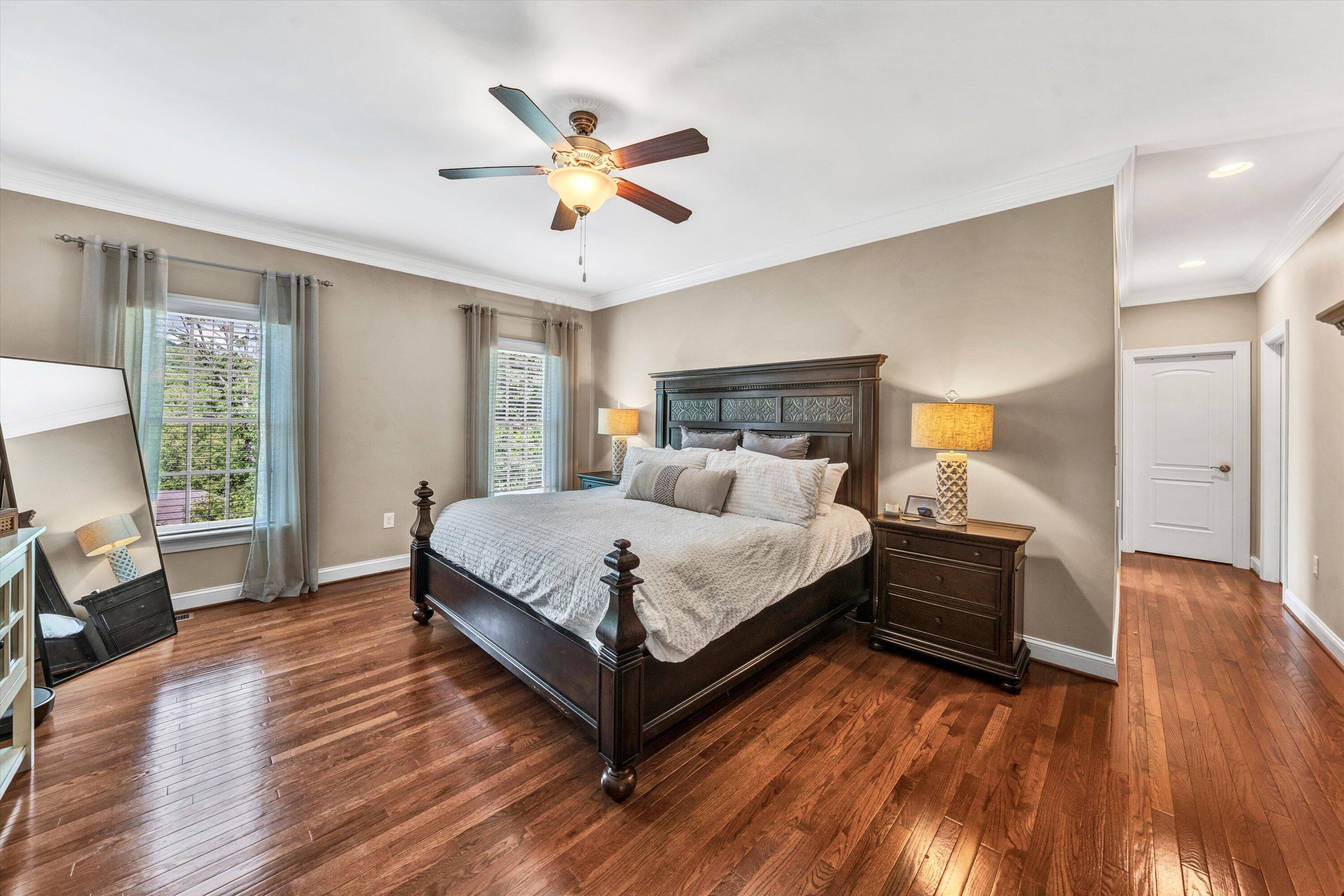 6900 Fairway Ridge RD