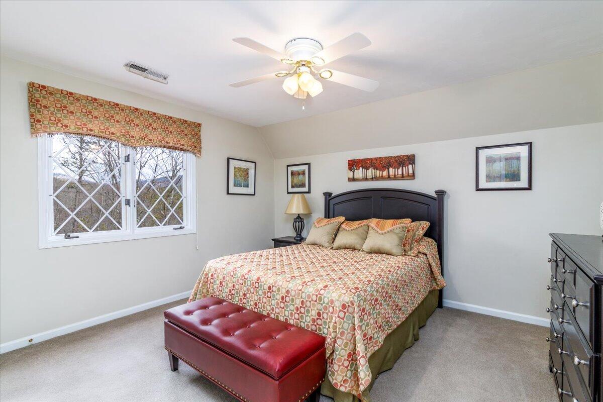 1783 Laurel Mountain DR