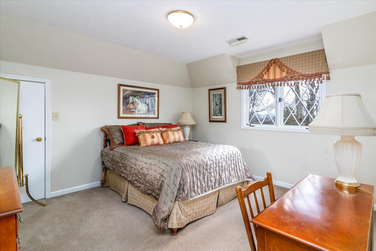 1783 Laurel Mountain DR