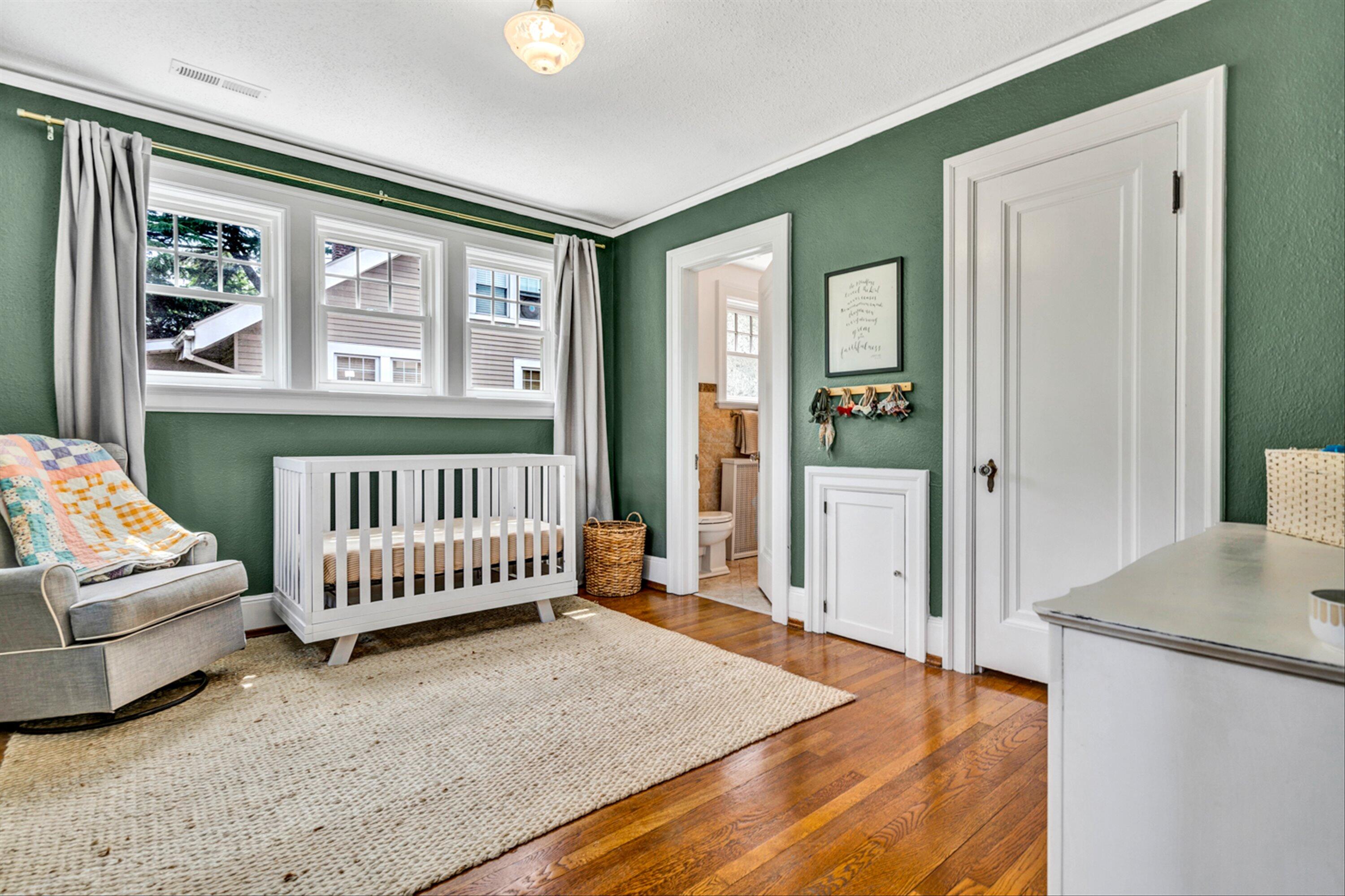 1826 Greenwood RD SW