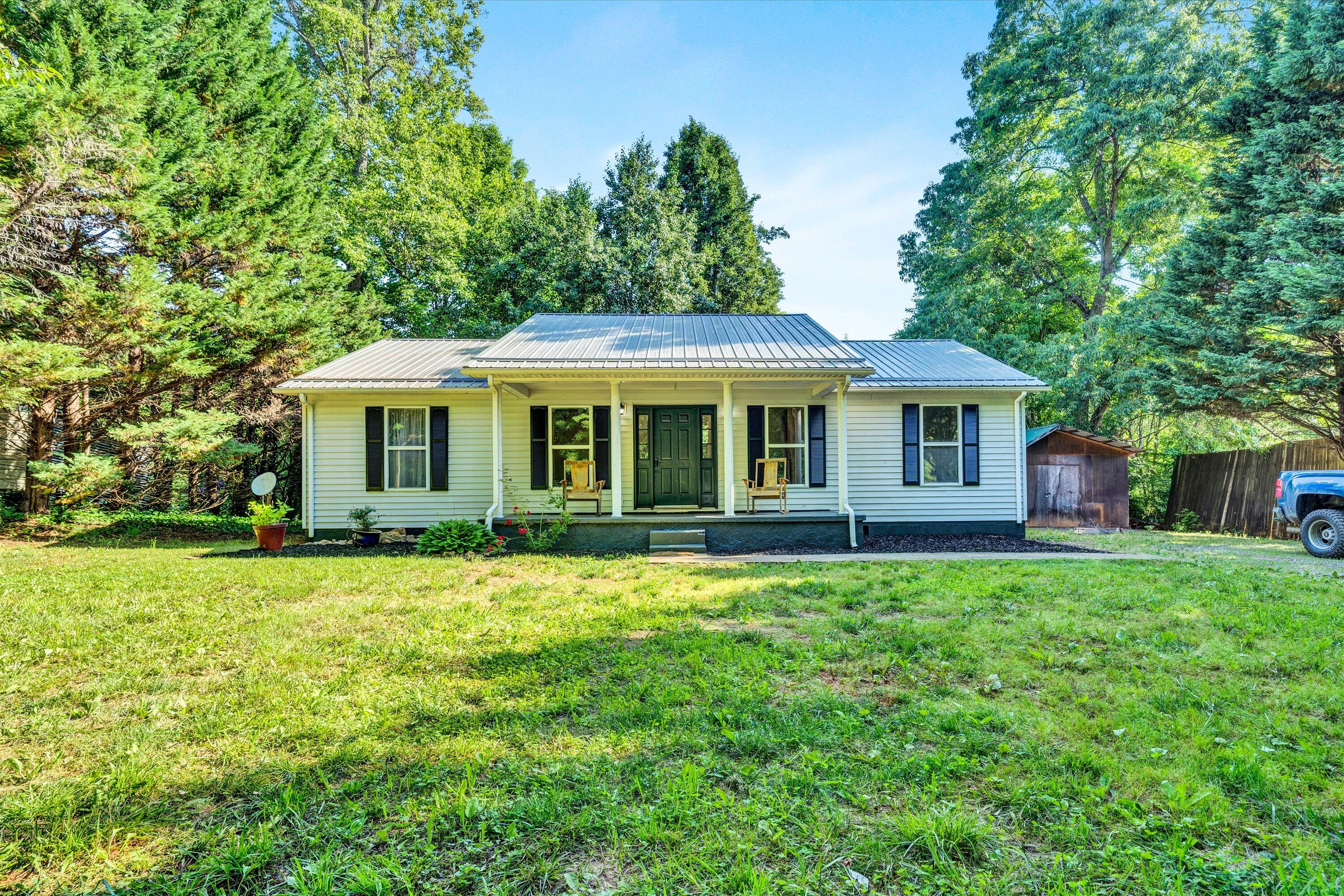 799 Powells Store RD