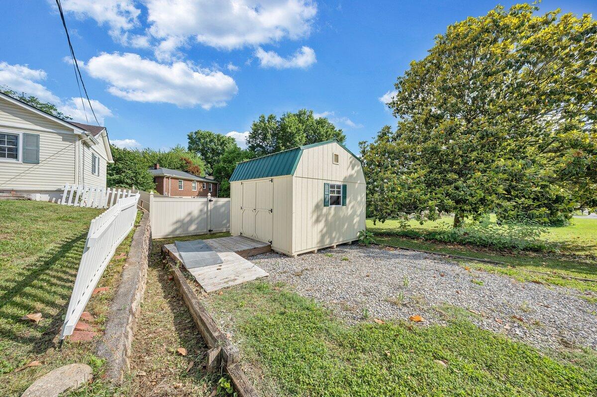 3420 Oakland BLVD NW