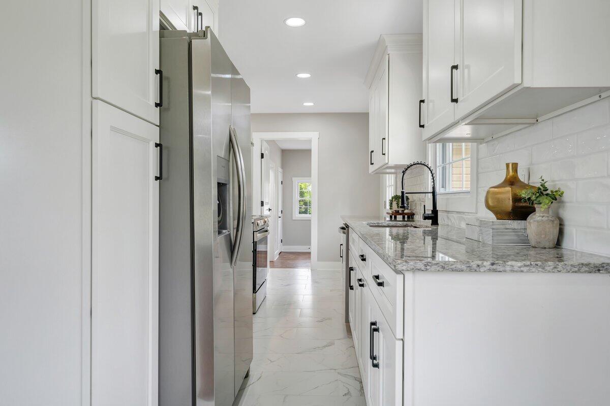 3420 Oakland BLVD NW