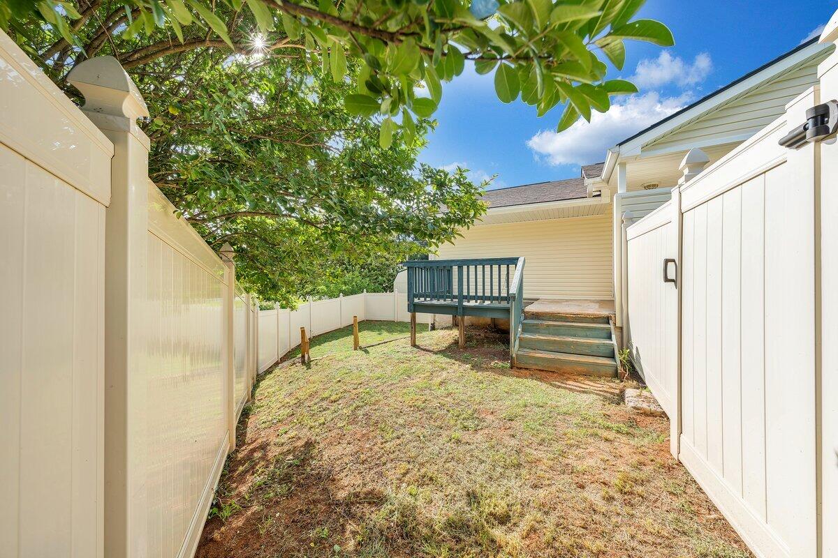 3420 Oakland BLVD NW