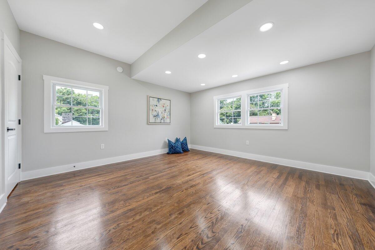 3420 Oakland BLVD NW