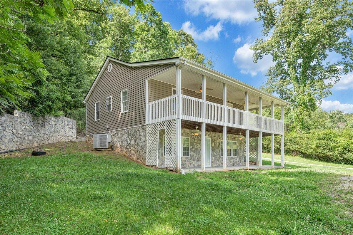 7611 Franklin RD