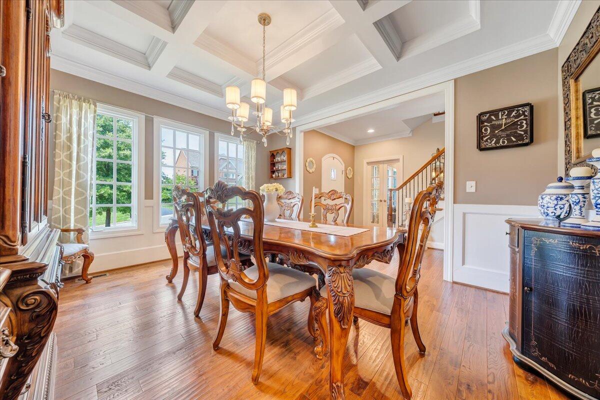 6865 Fairway Ridge RD