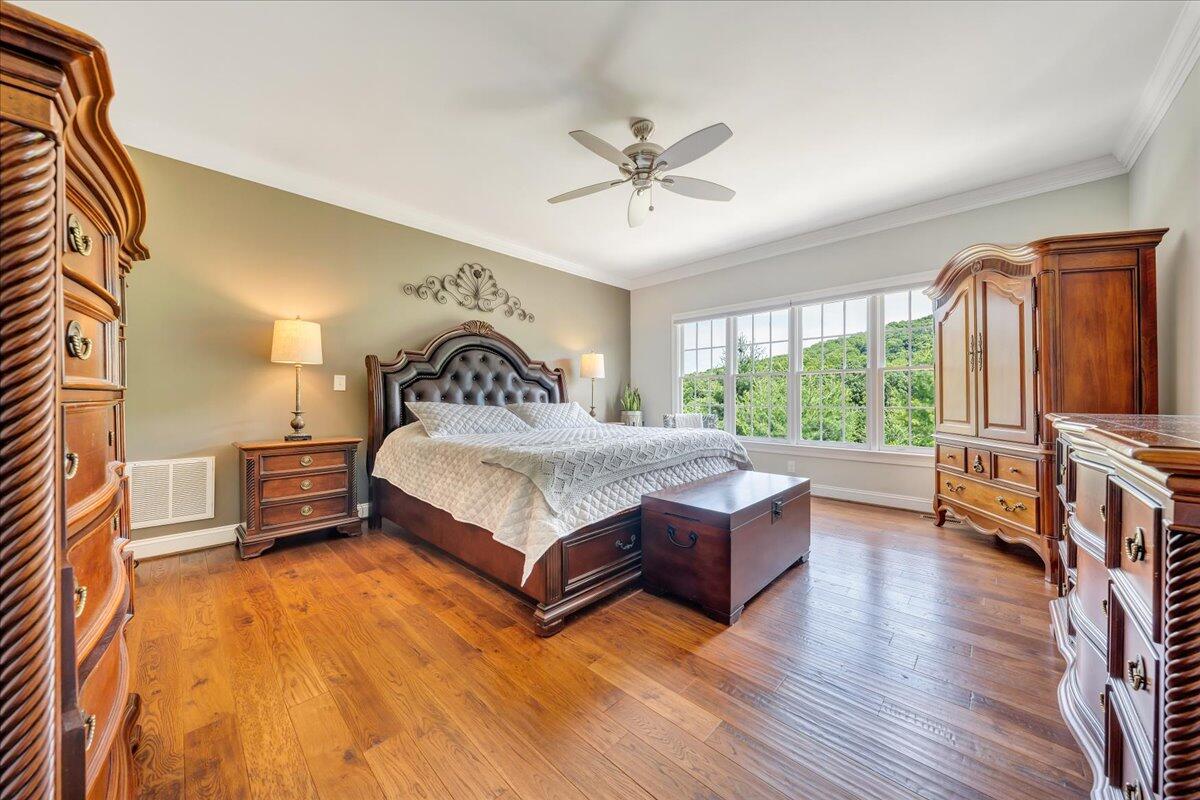 6865 Fairway Ridge RD