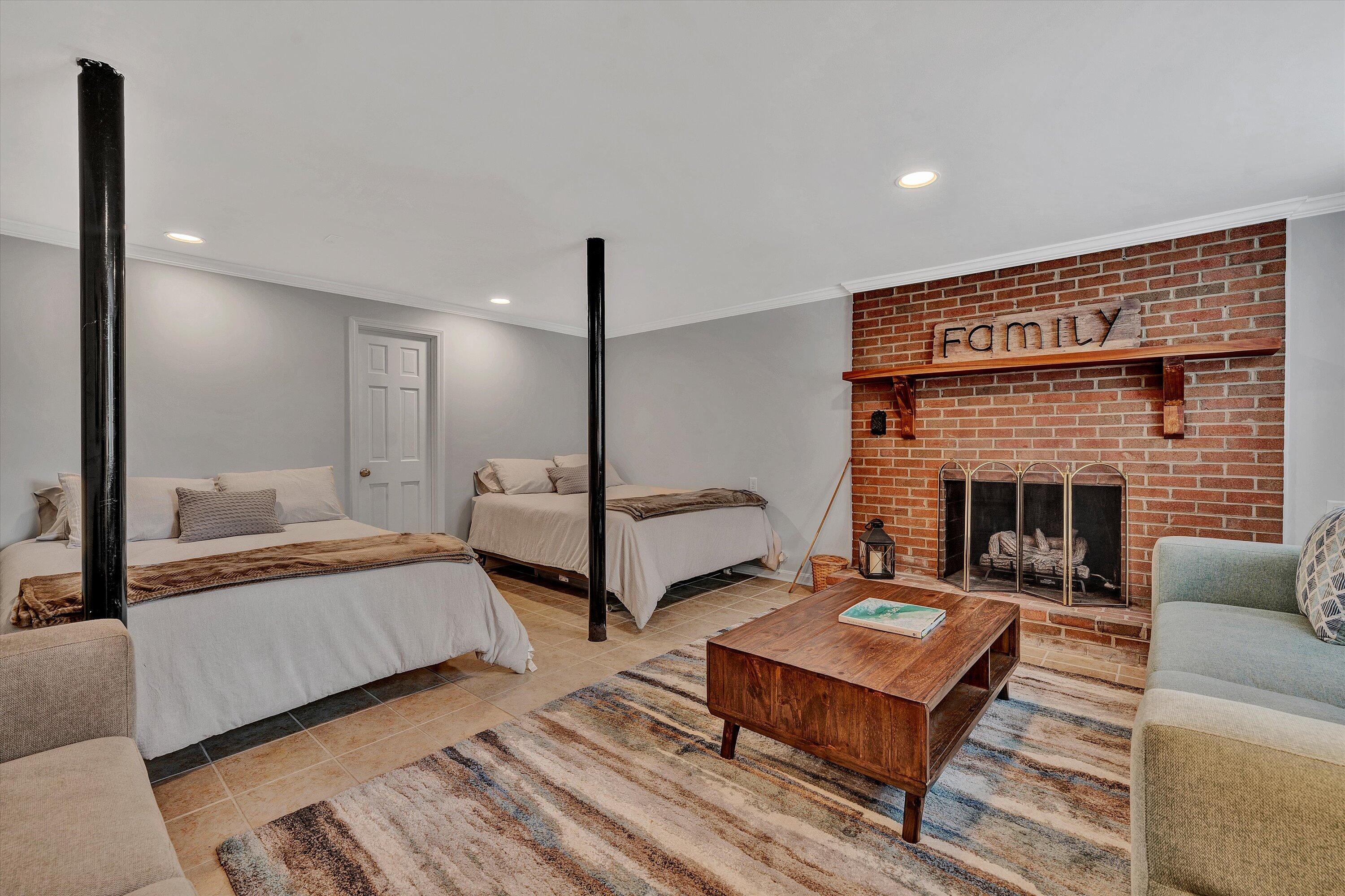114 Clement DR