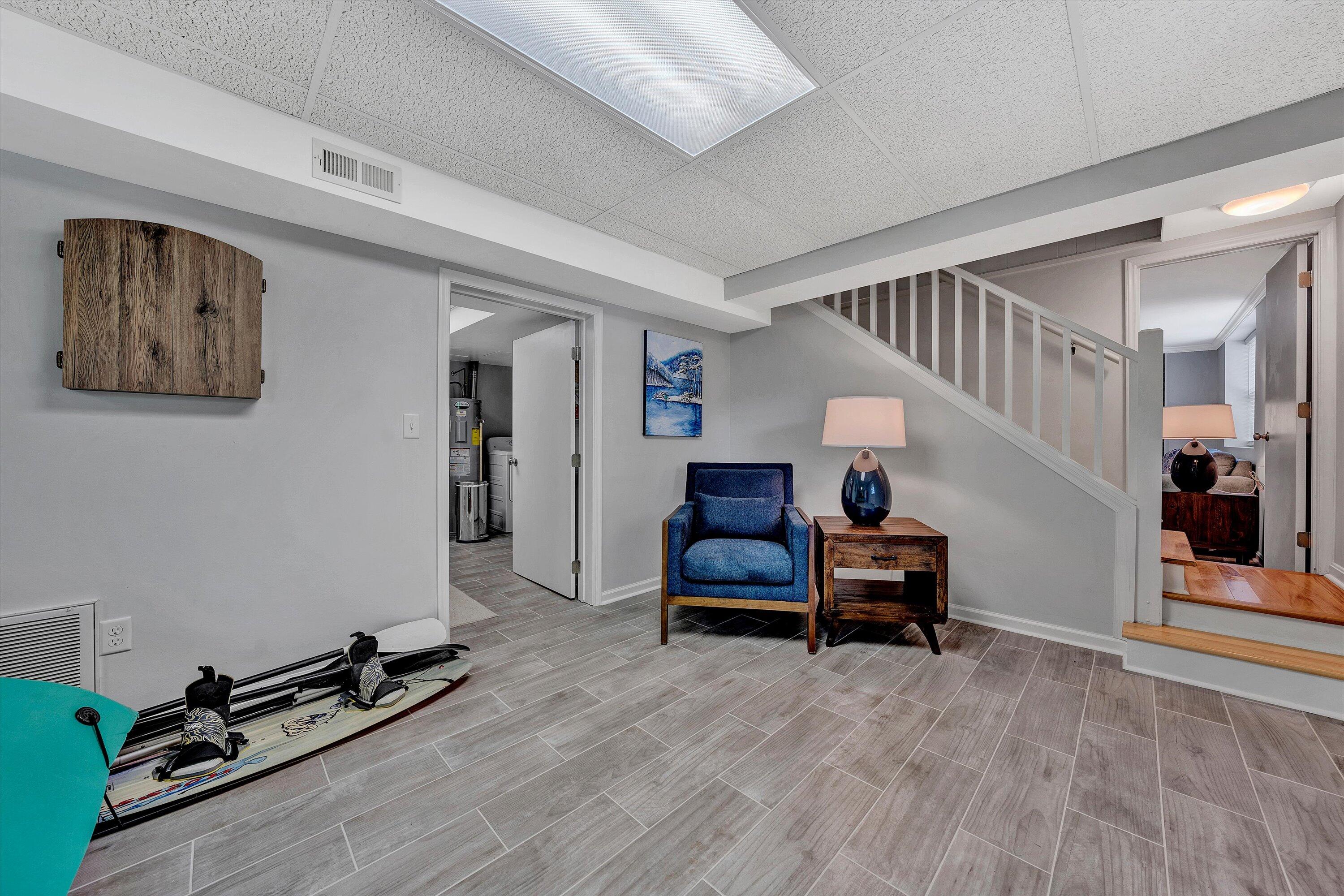 114 Clement DR