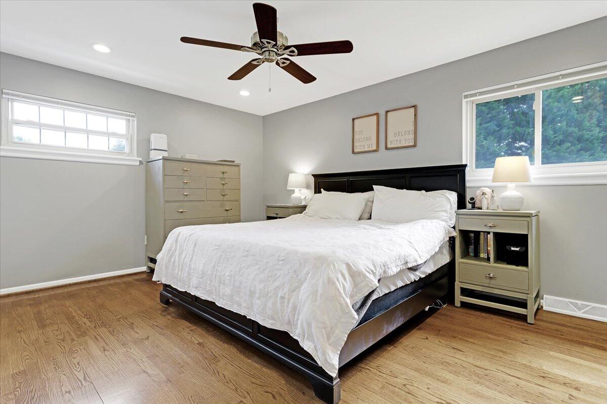 3616 Gaye LN