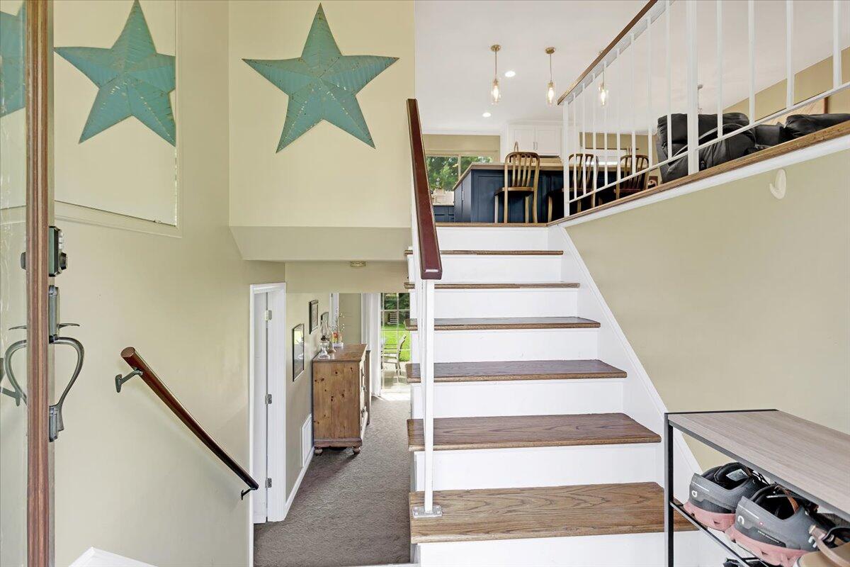 3616 Gaye LN